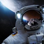 news-hq-astronaut-moon2
