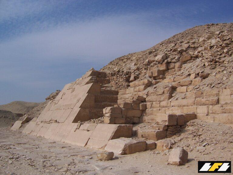 Paranormal Signals in the Philippines: Kristi Noem Trendscape